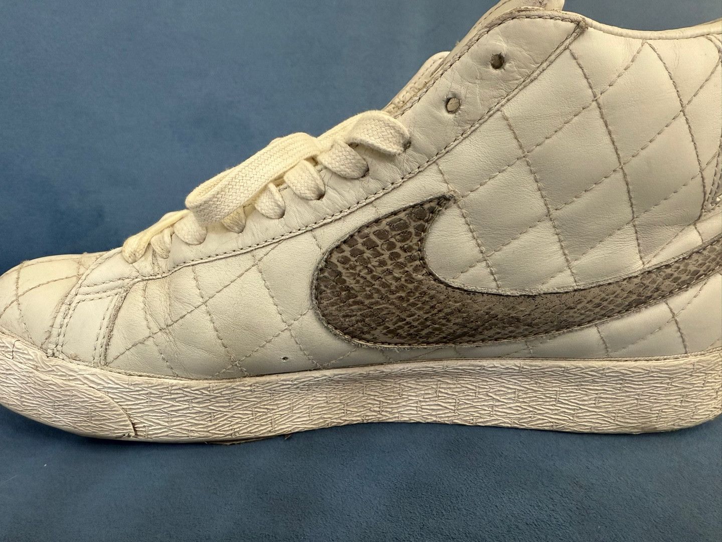 Nike × Supreme Nike sb x Supreme Blazer Mid OG 2006 Size US 10 / EU 43 - 10 Thumbnail