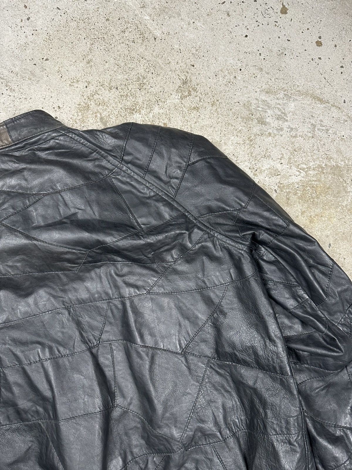 Japanese Brand Vintage Y2K Black Patchwork Leather Bomber Jacket Size US M / EU 48-50 / 2 - 14 Thumbnail