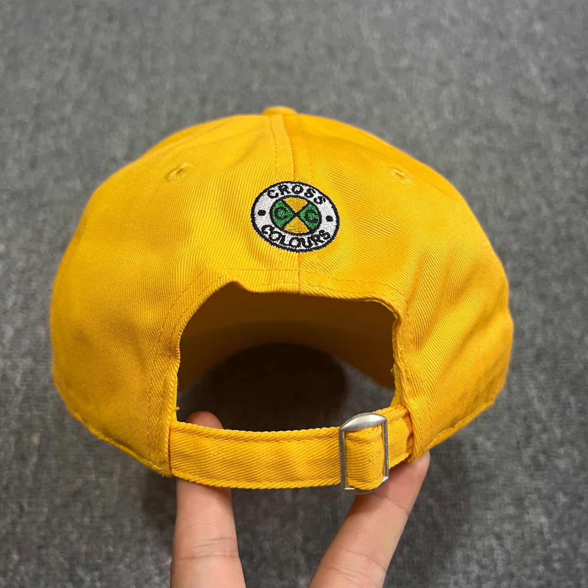 Cross Colours Cross Colours embroidered curved brim baseball cap Q7 Size ONE SIZE - 4 Thumbnail