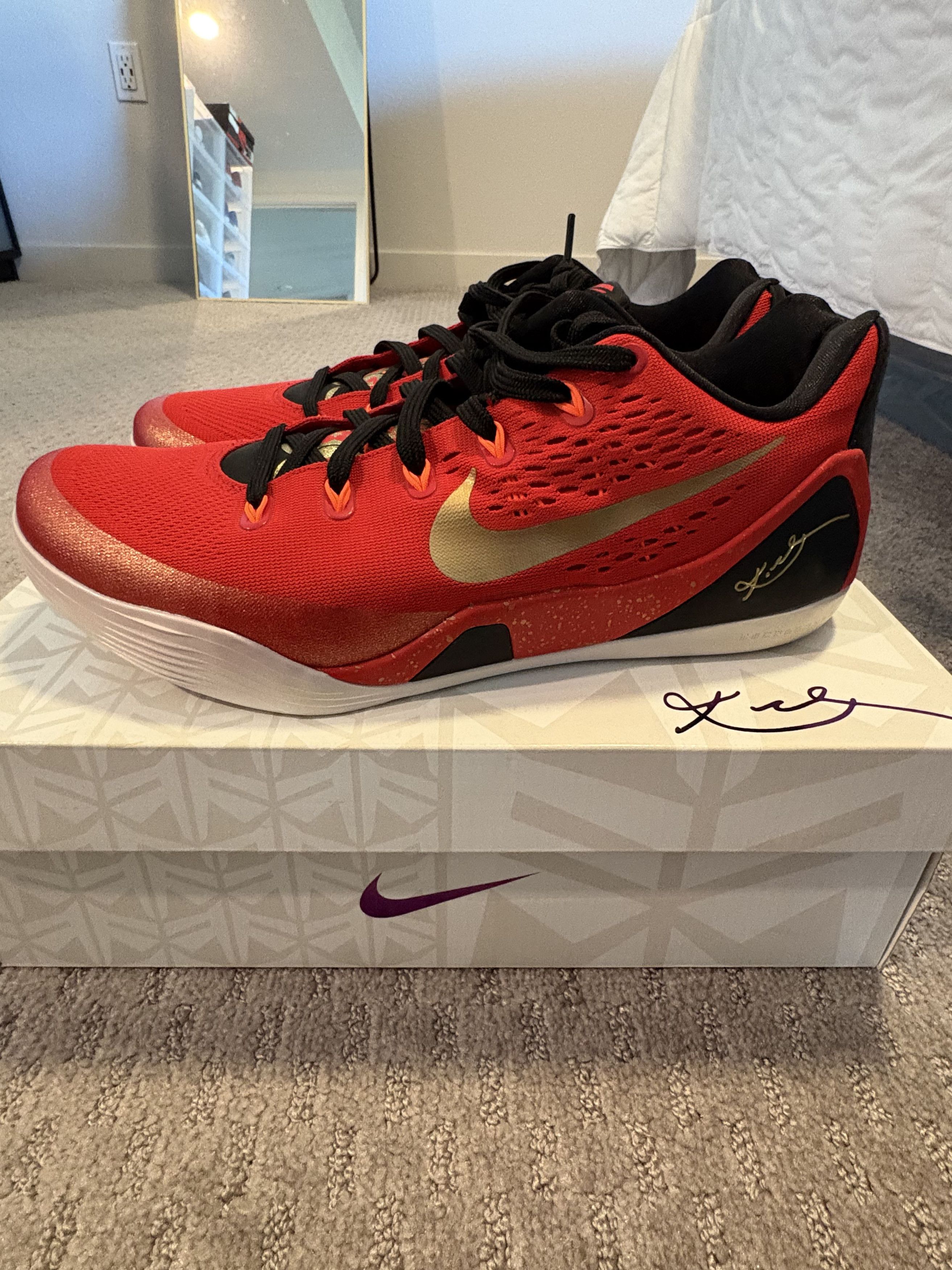 Nike Nike Kobe 9 EM Low China Size US 10.5 / EU 43-44 - 5 Thumbnail