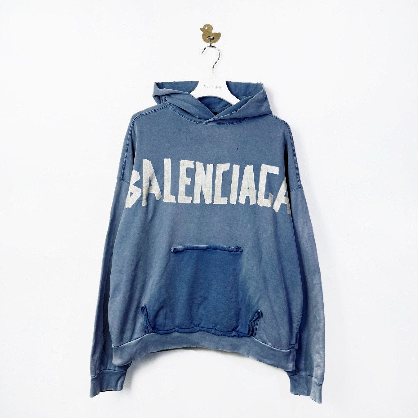 Balenciaga Balenciaga Logo Distressed Hoodie Size M Size US M / EU 48-50 / 2 - 1 Thumbnail