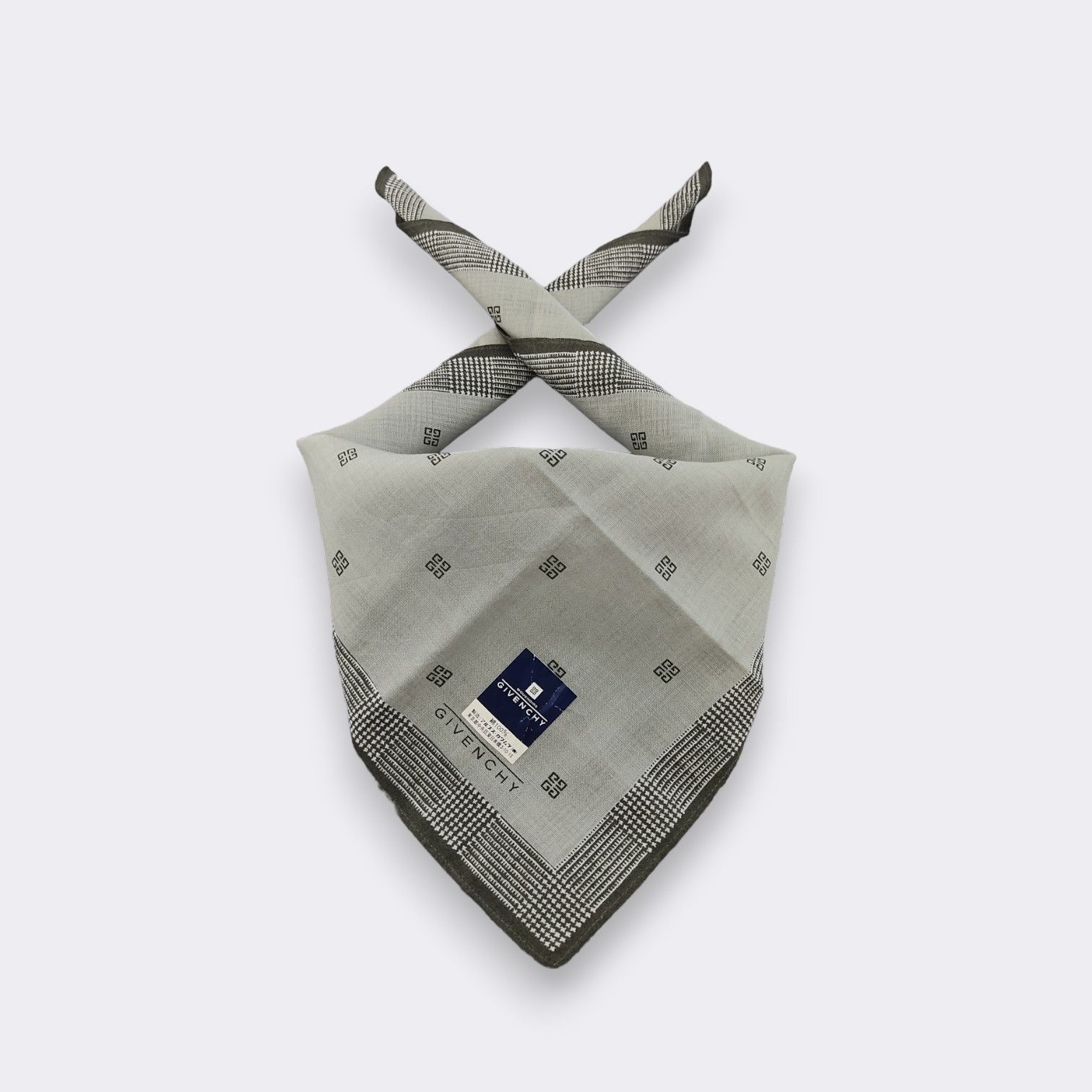 Givenchy × Vintage Vintage Givenchy Handkerchief Neckerchief Bandana H079A Size ONE SIZE - 1 Thumbnail