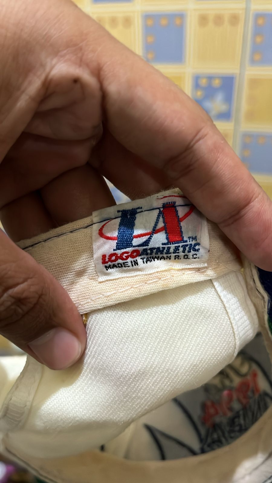 NBA VTG 1994 NBA Finals LOGO Athletic Sharktooth Snapback Wool Size ONE SIZE - 6 Thumbnail