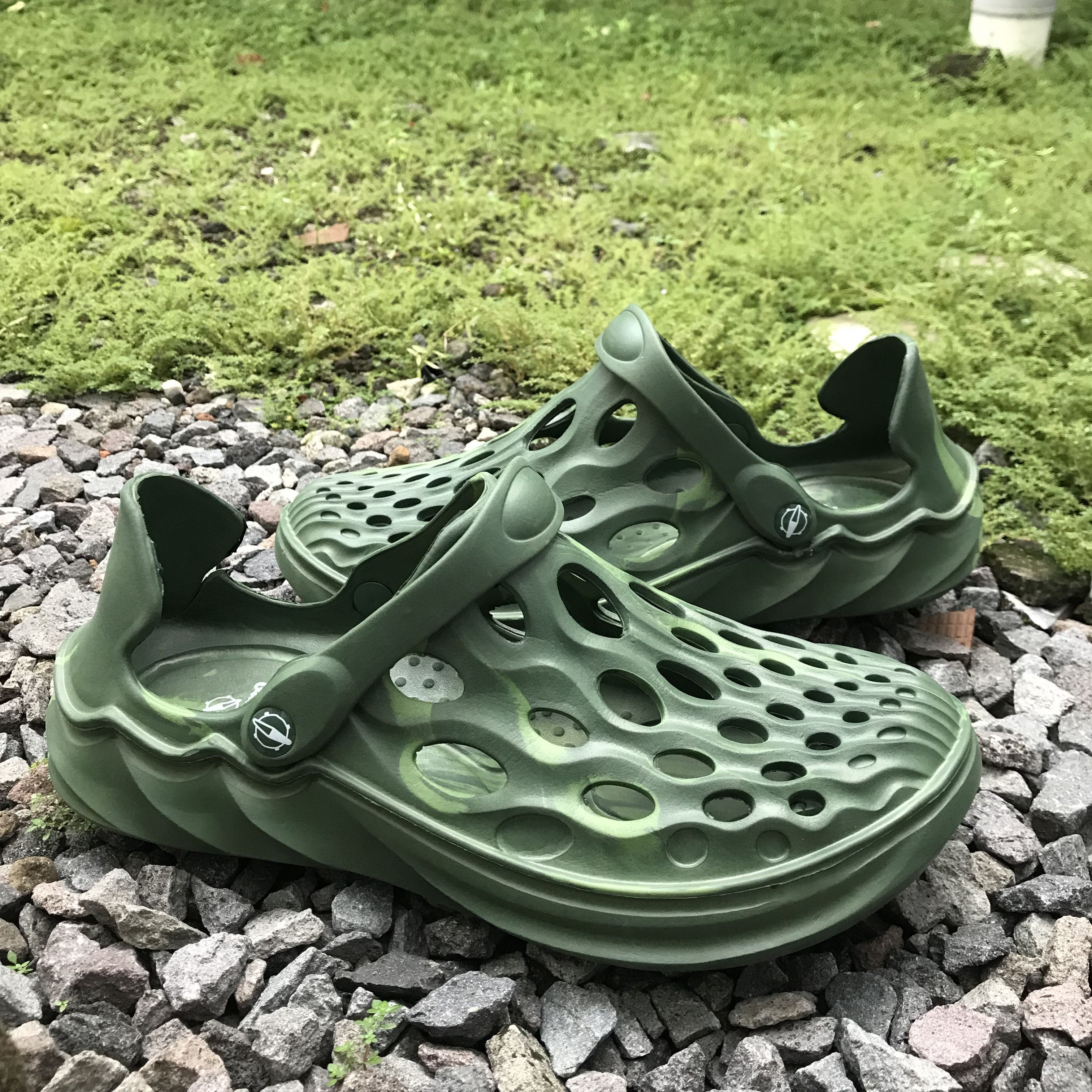 Other Rugged Outback Mens Camo Disruptor Oxford sandals Size US 12 / EU 45 - 9 Thumbnail