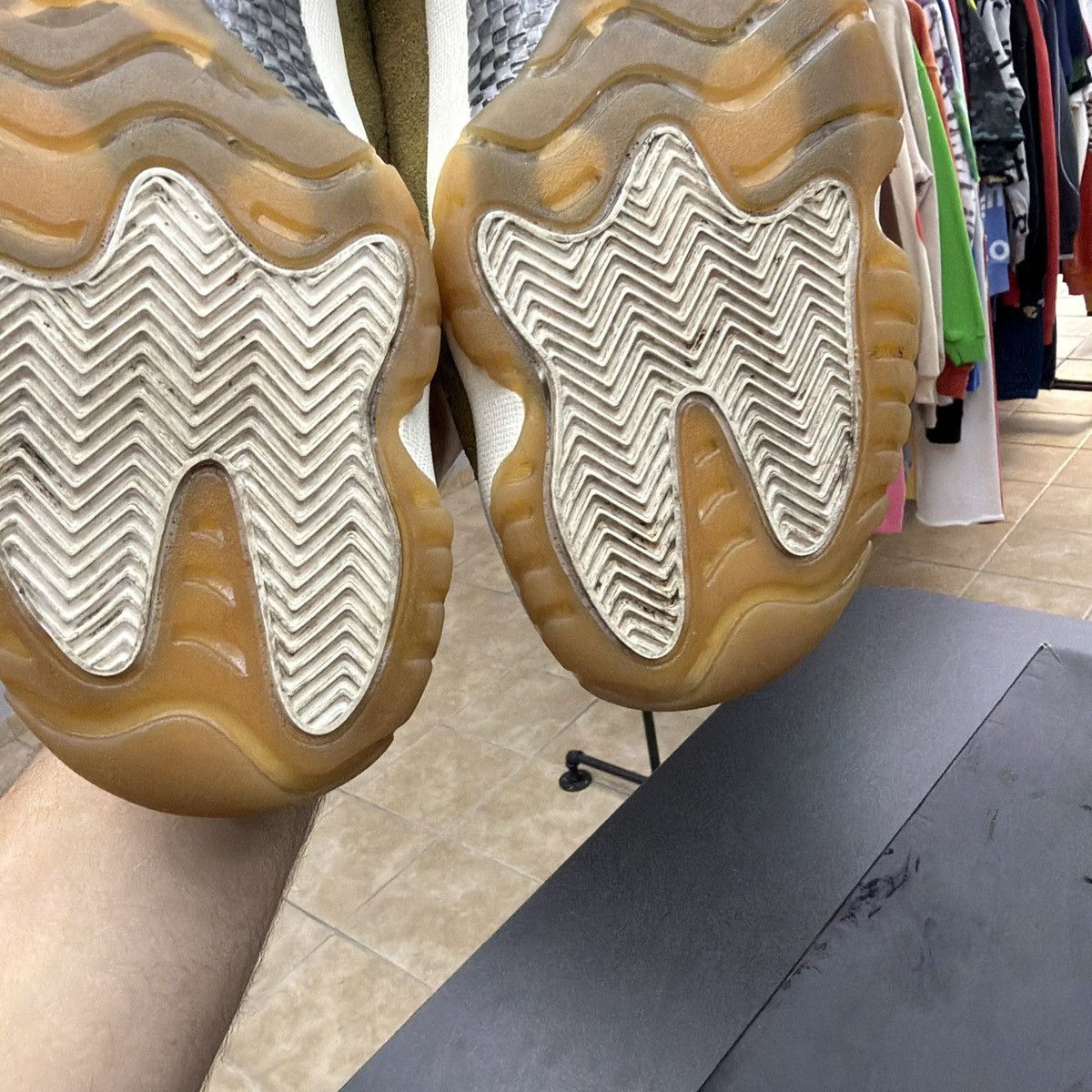 Jordan Brand Womans Air Jordan 11 XI Retro Olive Gold Cracked size 12 Size US 12 / EU 45 - 17 Thumbnail
