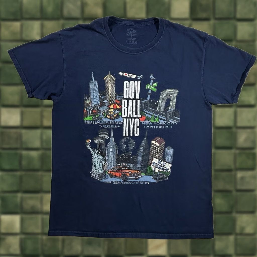 Fruit Of The Loom Governors Ball NYC 2021 Tour Shirt Medium Billie Eilish Post Malone A Rocky Blue Cotton M Unisex Adults Fruit of the Loom Music Festival Band Size US M / EU 48-50 / 2 - 1 Thumbnail