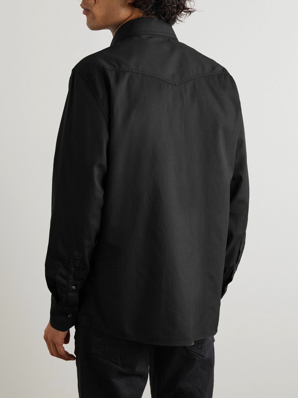 Brunello Cucinelli o1y0526 Solid Color Shirt in Black Size US XS / EU 42 / 0 - 2 Thumbnail