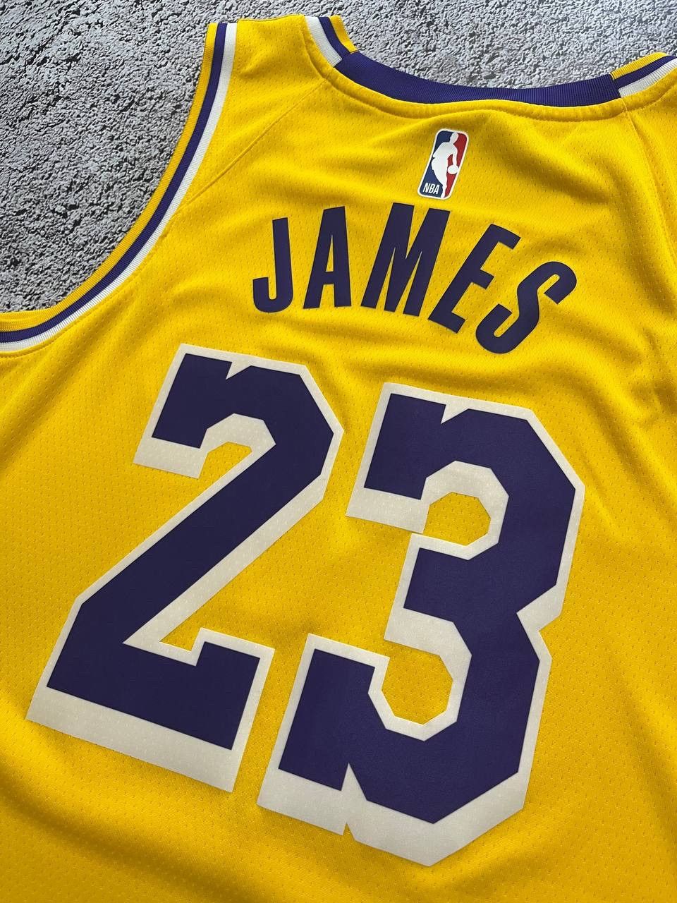 NBA × Nike × Vintage Nike Lebron James La Lakers Swingman Home Jersey Size 48 Size US M / EU 48-50 / 2 - 6 Thumbnail