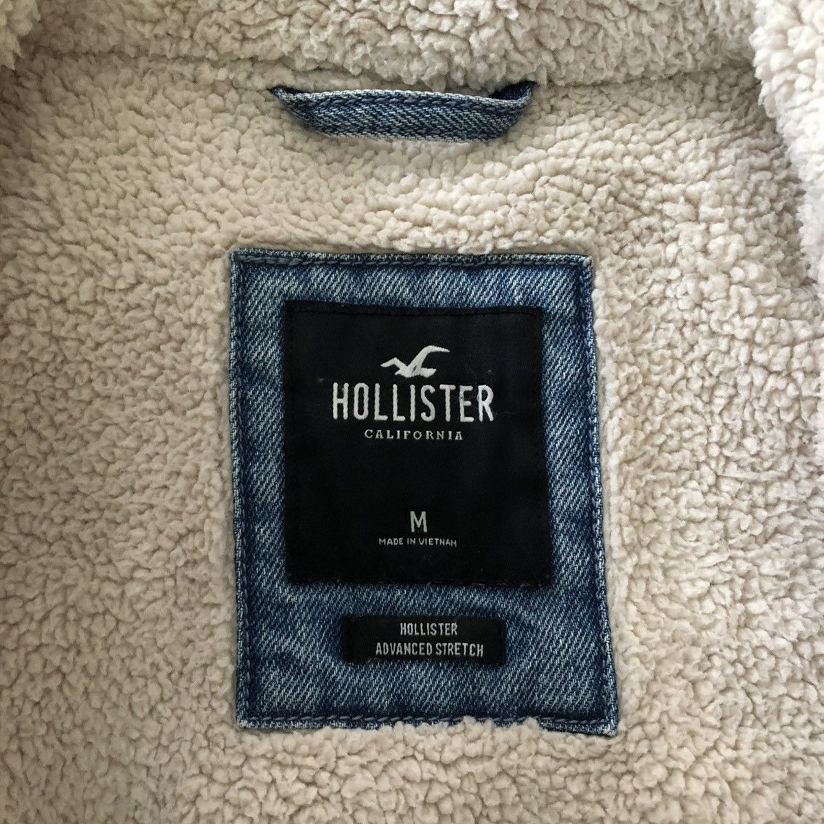 Hollister HOLLISTER Sherpa Lined Denim Trucker Jacket Size US M / EU 48-50 / 2 - 9 Thumbnail