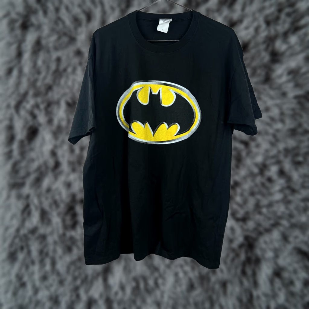 DC Comics VINTAGE Batman T-Shirt XL Black Yellow Logo DC Comics USA Shirt Mens 1998 Batman Logo Size US XL / EU 56 / 4 - 1 Thumbnail