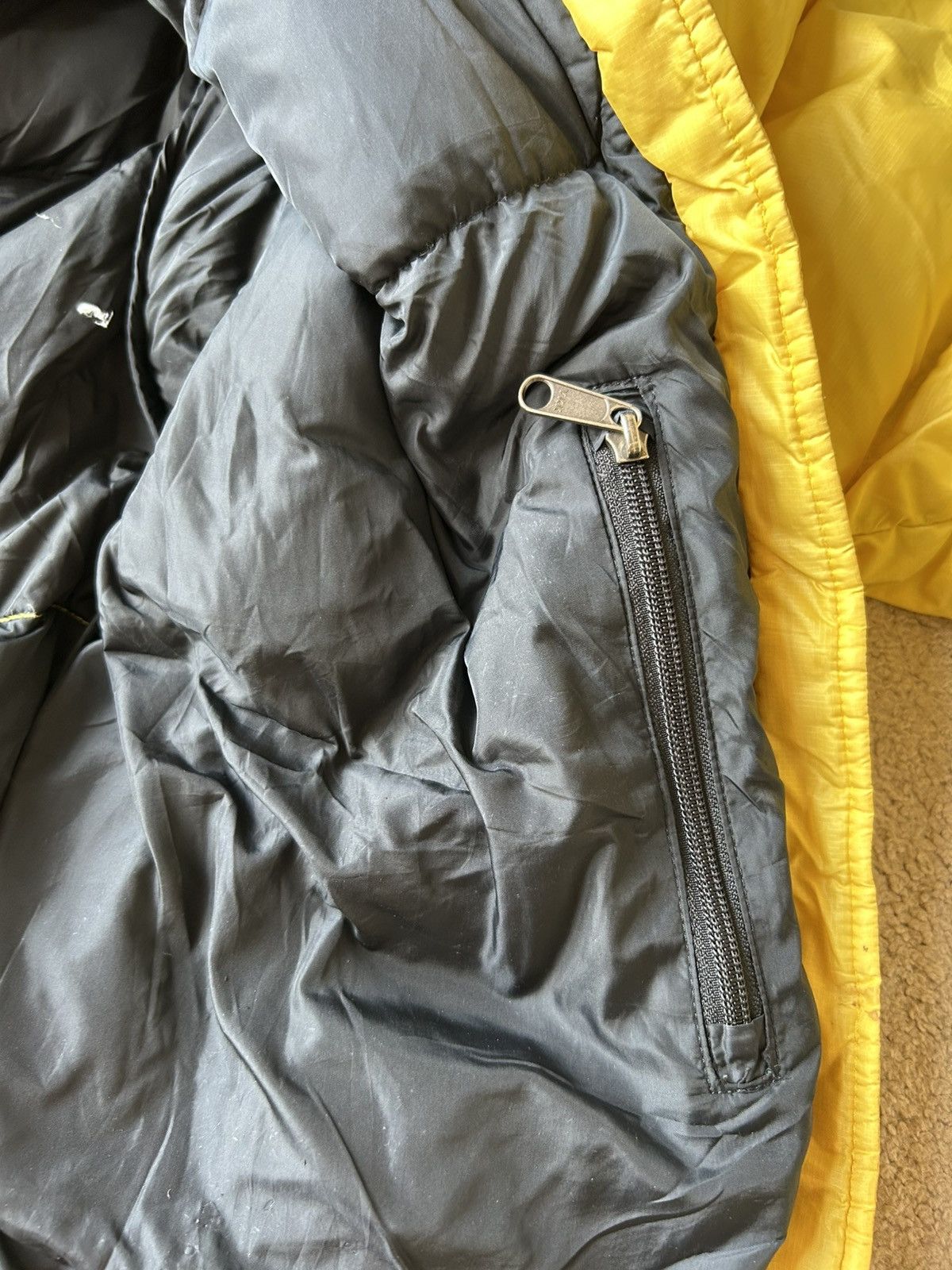 The North Face North Face Yellow Black Puffer Jacket M Size US M / EU 48-50 / 2 - 11 Thumbnail