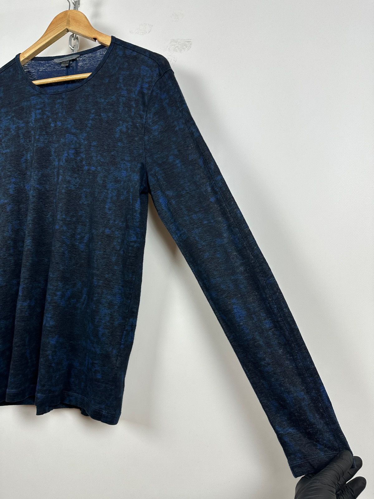 John Varvatos John Varvatos Linen Crewneck Black/Blue Long Sleeve T-Shirt Size US M / EU 48-50 / 2 - 10 Thumbnail