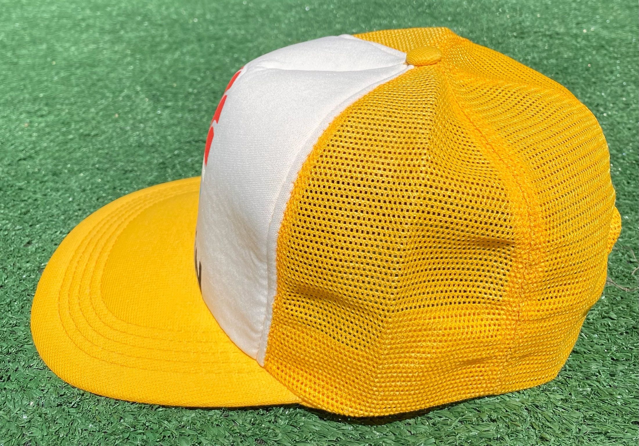 Vintage Vintage 80’s Cancun Mexico Yellow Snapback Trucker Hat Size ONE SIZE - 4 Thumbnail