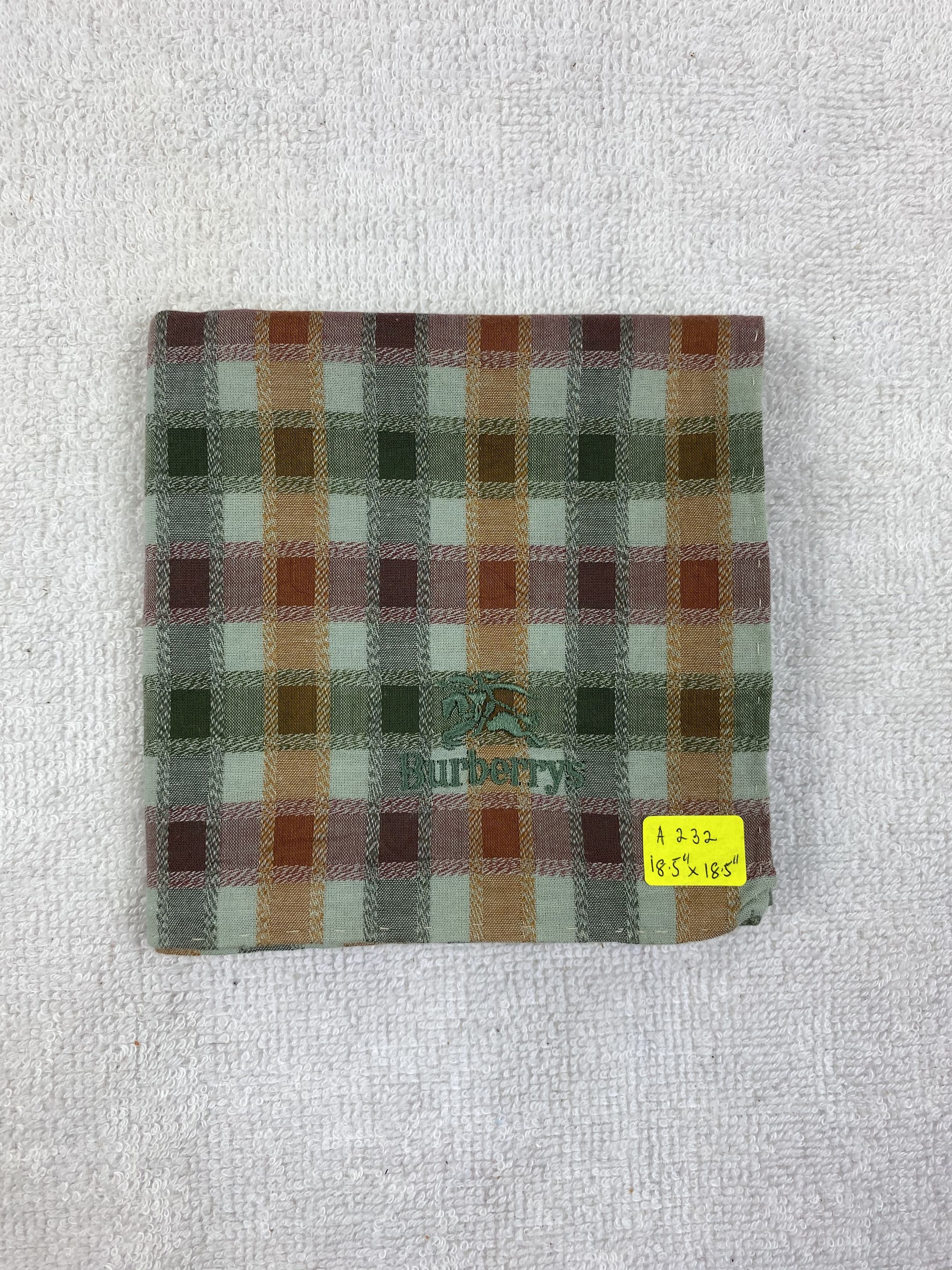 Burberry Burberry Handkerchief / Bandana / Neckerchief Size ONE SIZE - 6 Thumbnail