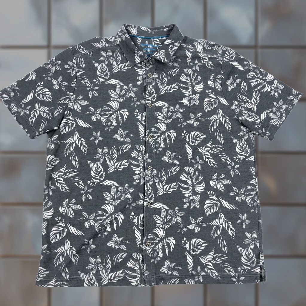 Tommy Bahama Tommy Bahama Shirt Men XL Supima Cotton Short Sleeve Button Tropical Island Zone Size US XL / EU 56 / 4 - 1 Thumbnail
