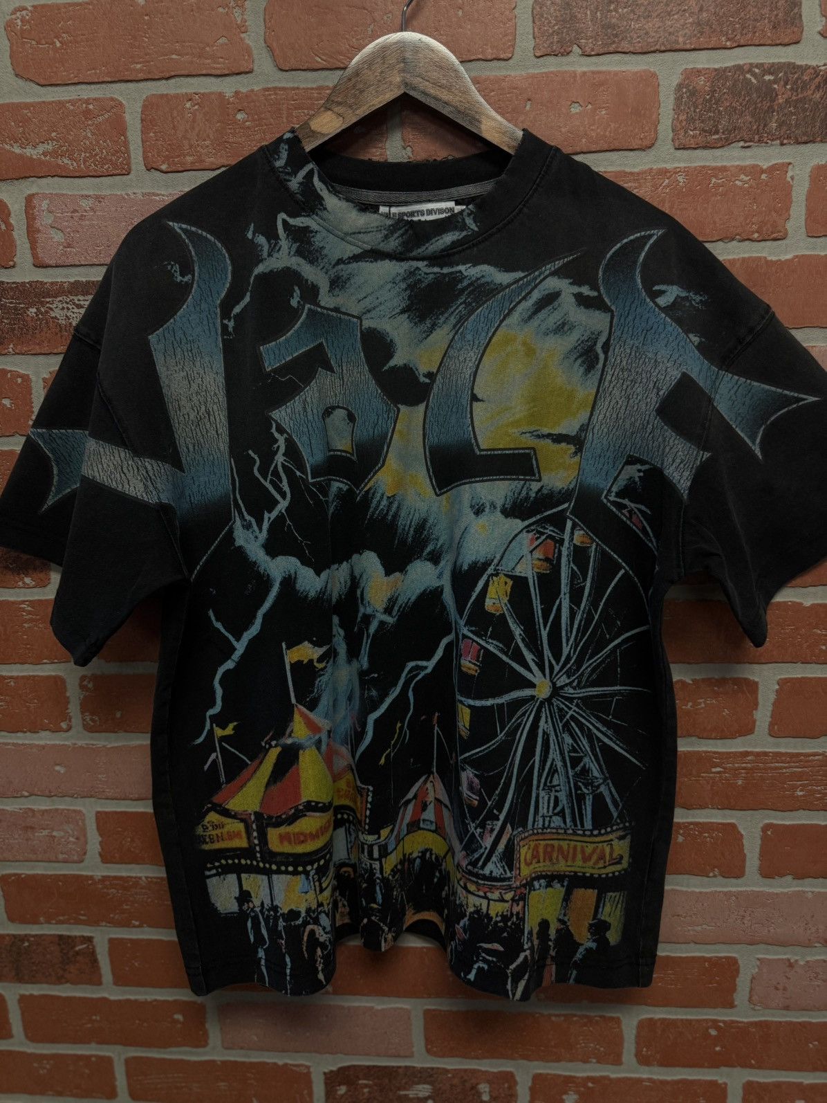 Vale Vale Valley Carnival Tee Shirt Size Medium (NEW) Size US M / EU 48-50 / 2 - 3 Thumbnail