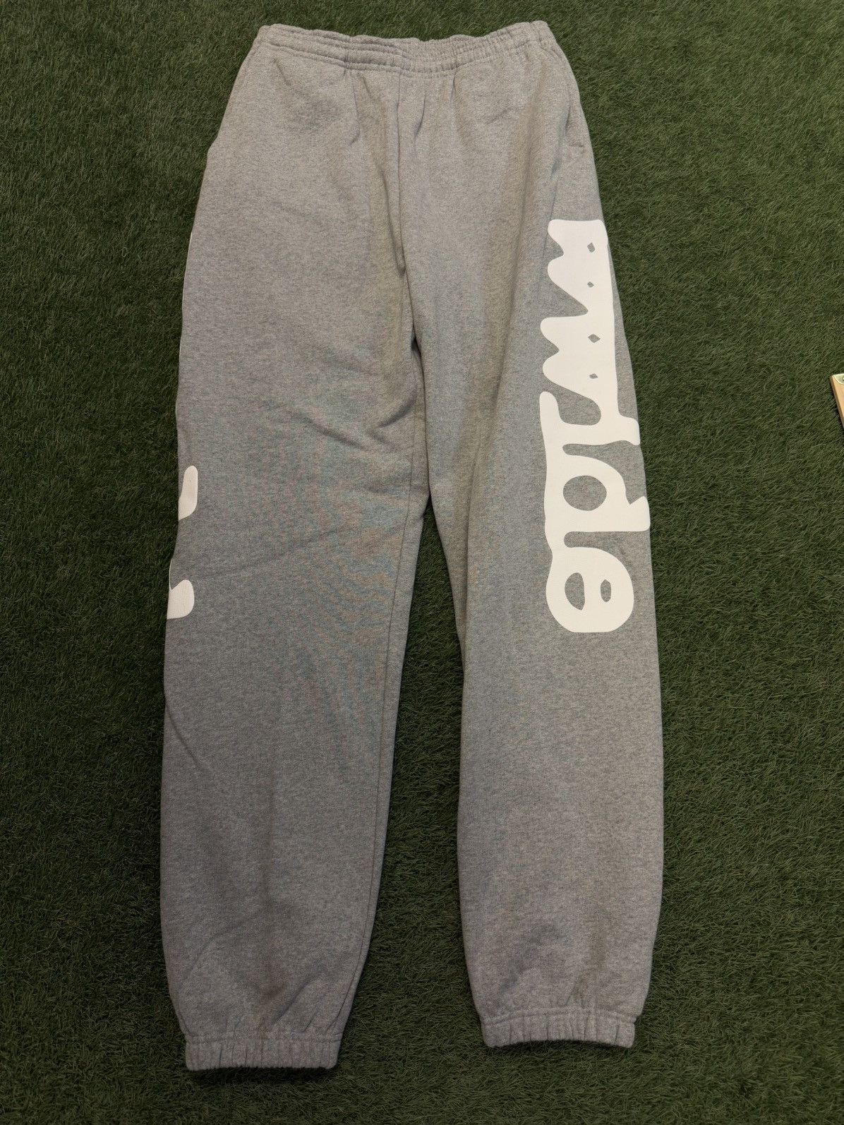 Sp5der Sp5der Worldwide Grey Beluga Size M (NEW) Size US 30 / EU 46 - 1 Thumbnail