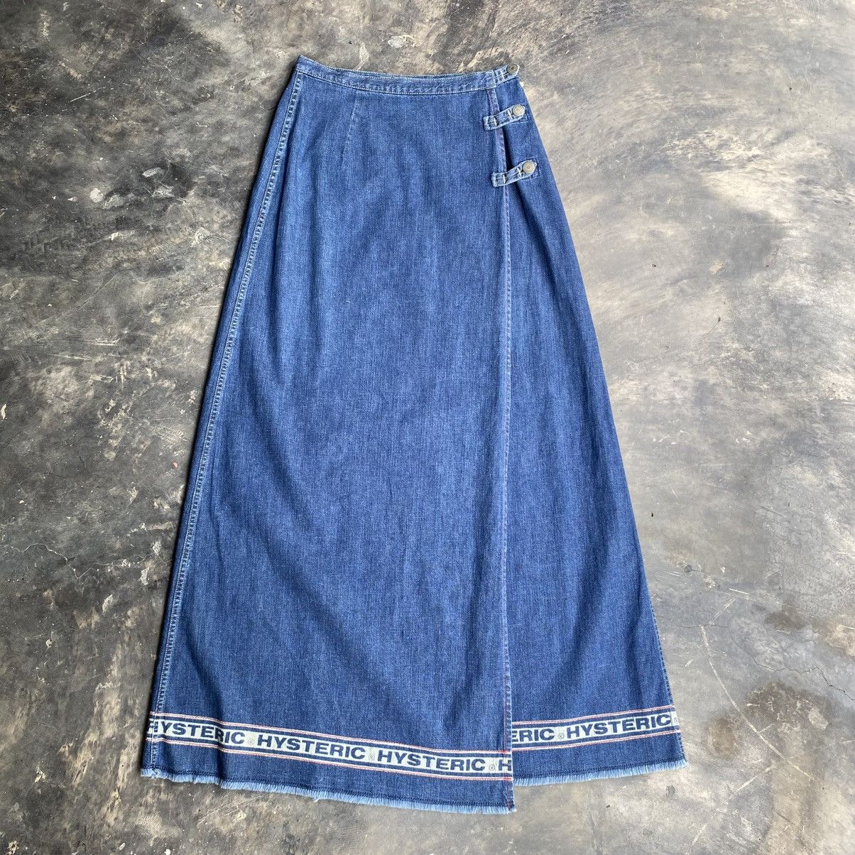 Hysteric Glamour Hysteric Glamour Soft Denim Logo Trim Maxi Skirt Size 26" / US 2 / IT 38 - 3 Thumbnail