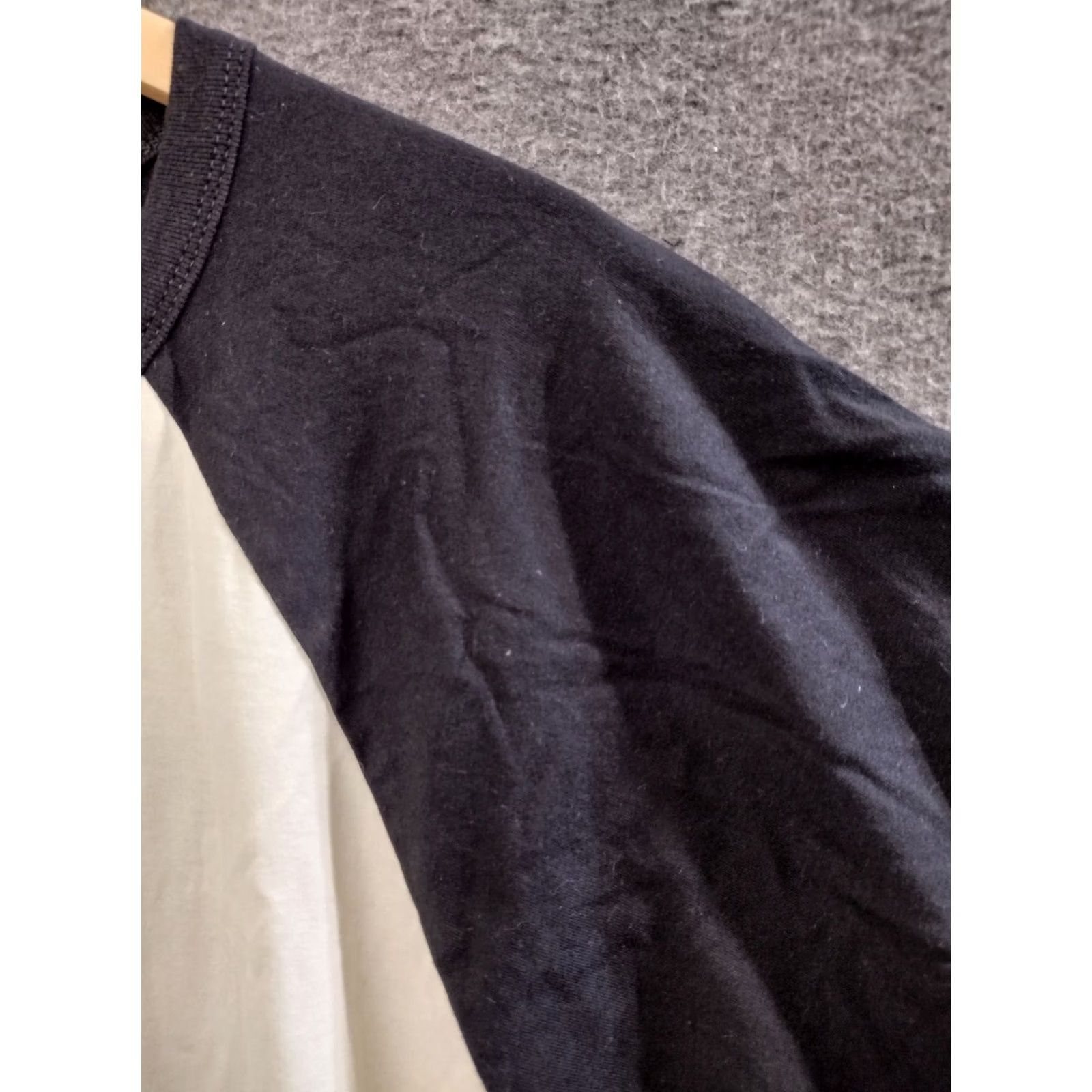 Next Level Next Level T-Shirt Raglan Colorblock Black/White 3XL Adults Unisex Crew Neck Short Sleeve 80s Colorblock Polyester Blend Size US XXL / EU 58 / 5 - 6 Thumbnail