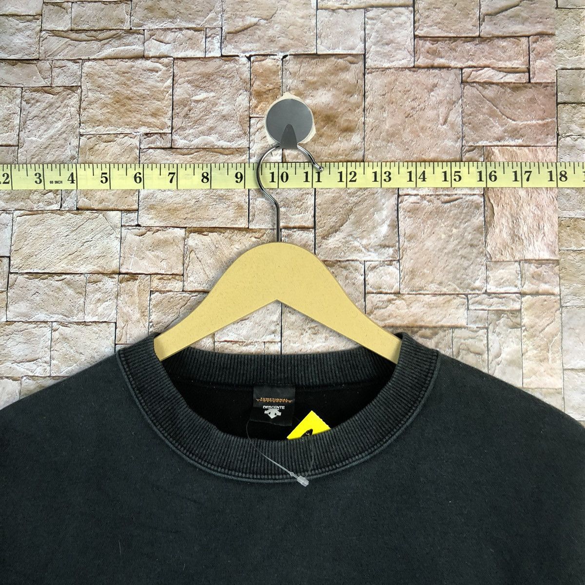 Descente × Vintage Descente vintage Black Sweatshirt #A527 Size US M / EU 48-50 / 2 - 4 Thumbnail