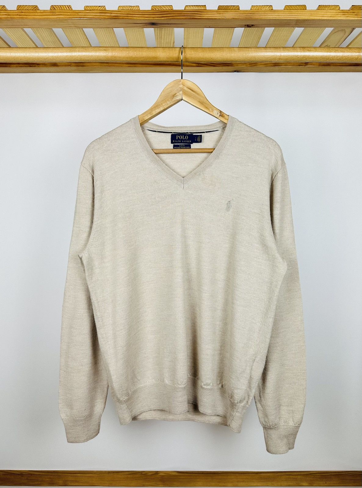 Polo Ralph Lauren Polo Ralph Lauren V-Neck Sweater Jumper Merino Wool Size L Size US L / EU 52-54 / 3 - 1 Thumbnail