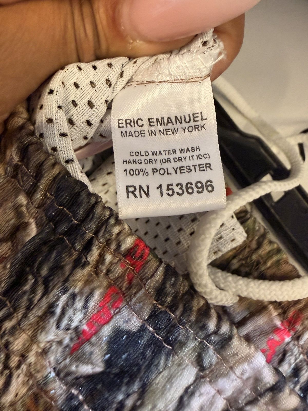 Eric Emanuel Eric Emanuel EE Basic Short Camo Neon Pink Size US 34 / EU 50 - 4 Thumbnail