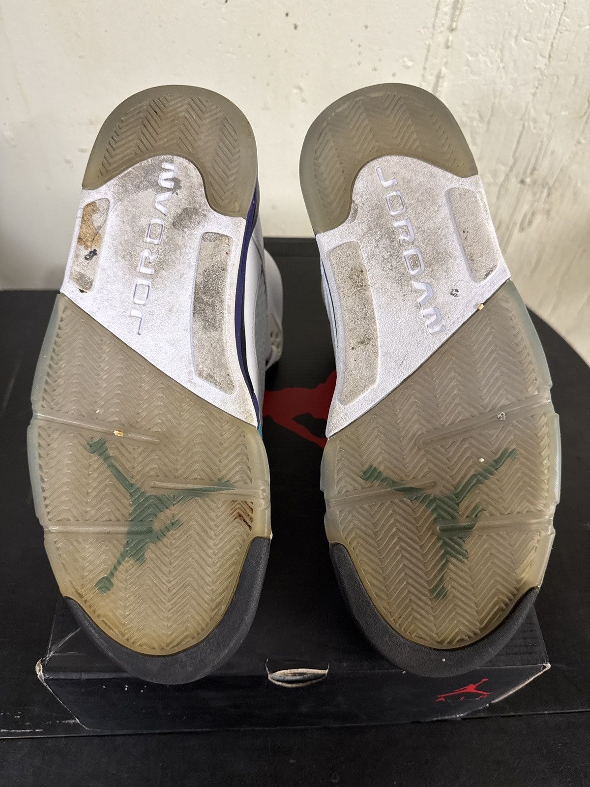 Jordan Brand × Nike Jordan 5 grape Size US 10.5 / EU 43-44 - 5 Thumbnail