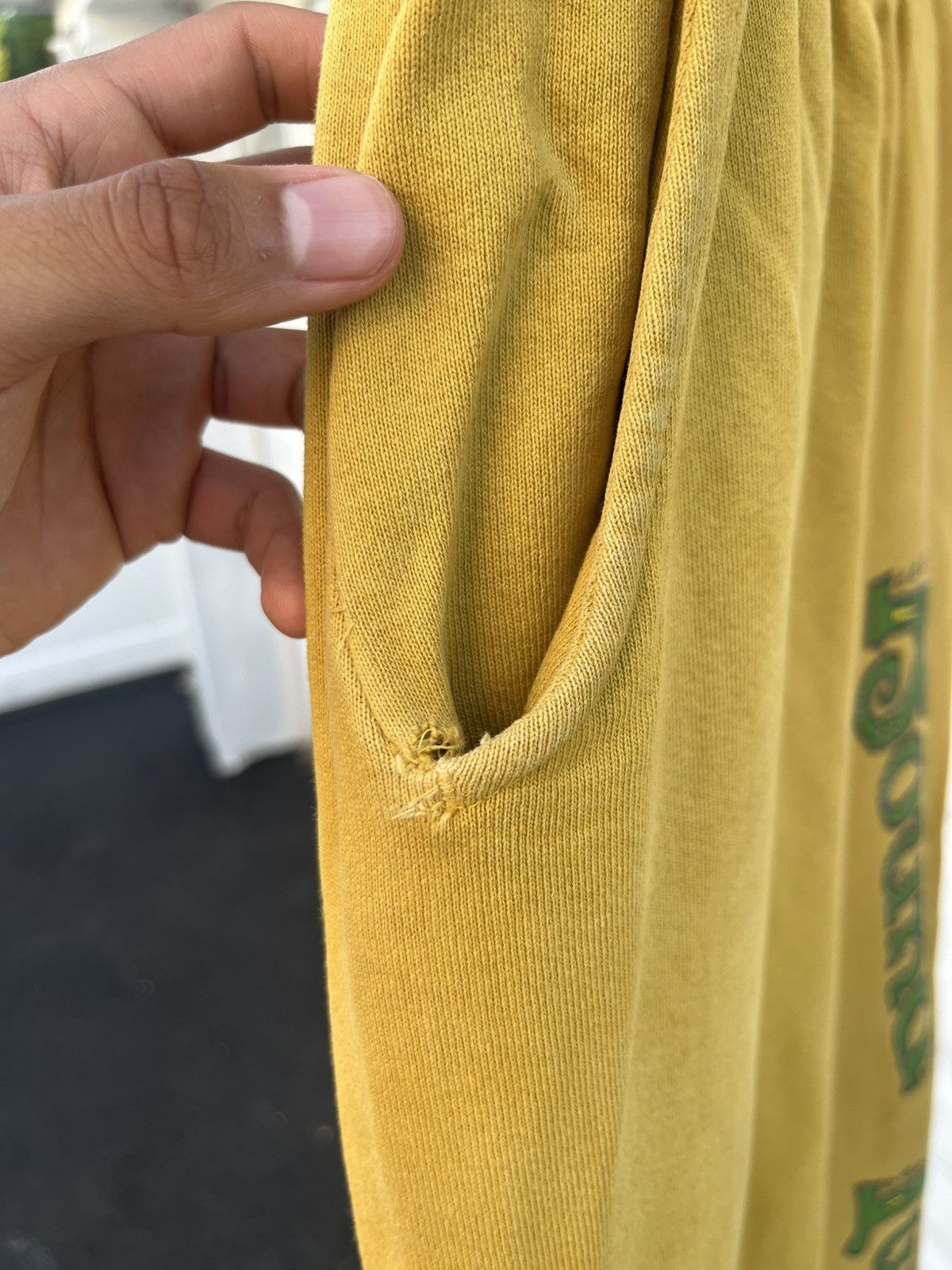 Round Two Round Two Bug sweatpants size M Size US 32 / EU 48 - 5 Thumbnail