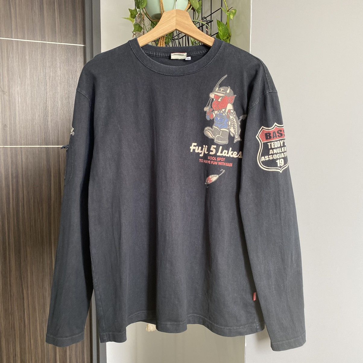 Tedman Vintage Faded Y2K Tedman Fuji 5 Lakes Fishing ERD GRUNGE TEE Size US L / EU 52-54 / 3 - 5 Thumbnail