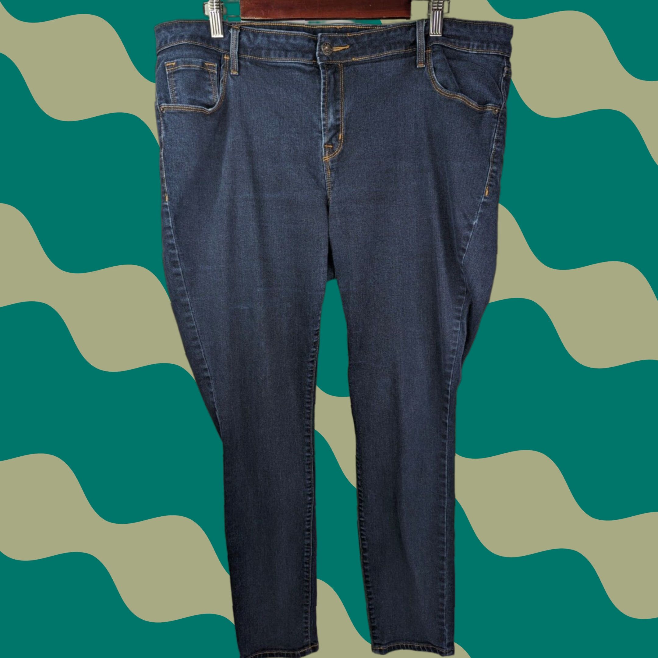 Old Navy Old Navy Women's Jeans 18 Long Black Skinny Rockstar High Rise Stretch Denim Size 40" / US 18 - 1 Thumbnail