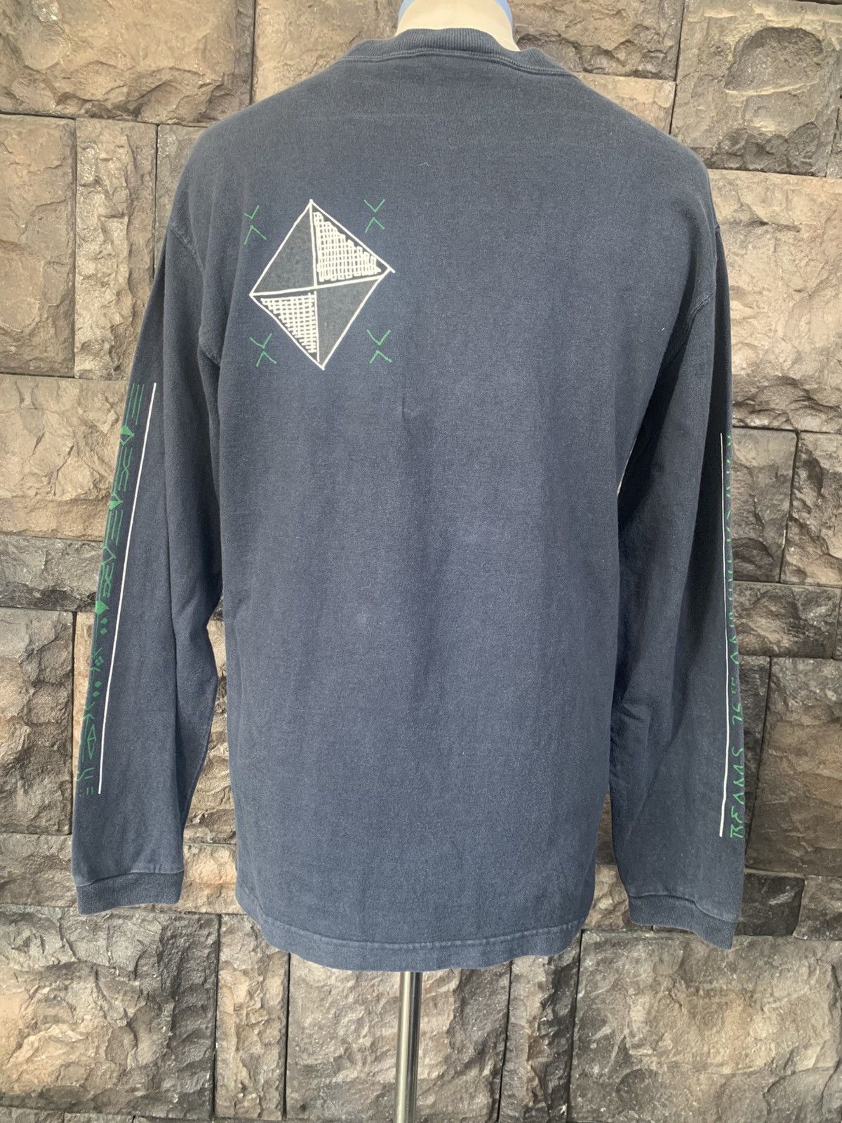 Vintage Vintage Mark Gonzales Skateboarder / Art T shirt Size US M / EU 48-50 / 2 - 4 Thumbnail