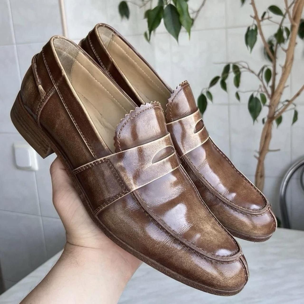 Miu Miu Vintage Miu Miu Men’s Brown Patina Leather Penny Loafers Size US 8.5 / EU 41-42 - 4 Thumbnail