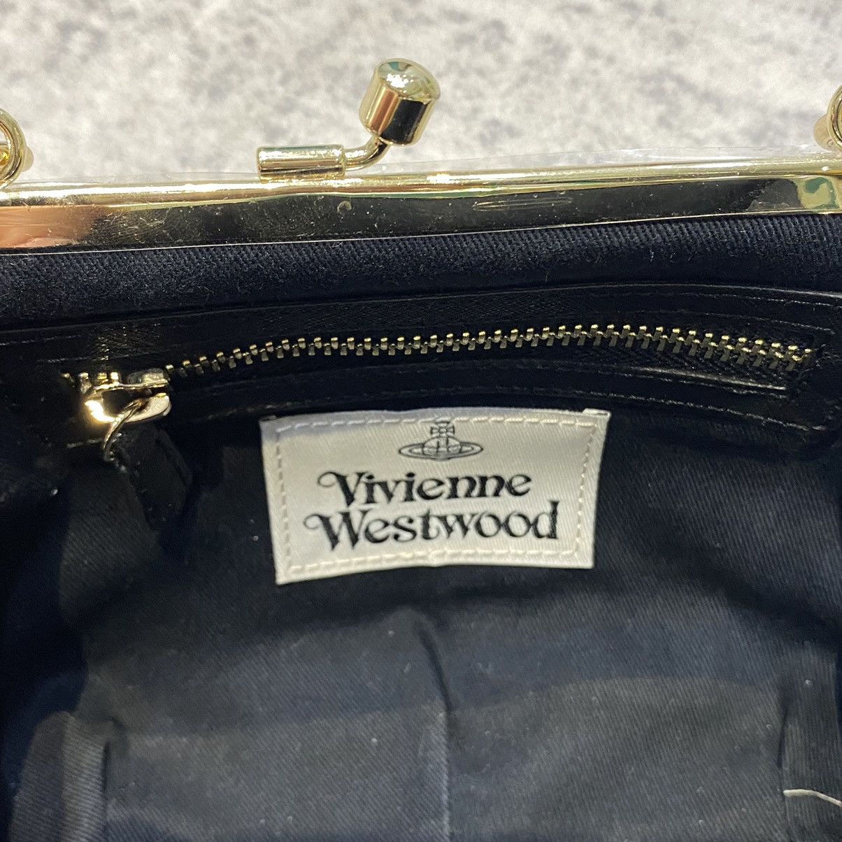 Vivienne Westwood VIVIENNE WESTWOOD Granny Frame Purse Crossbody Bag BLACK Size ONE SIZE - 12 Thumbnail