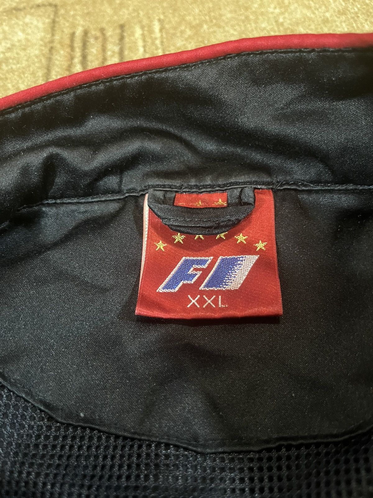 Vintage Rare vintage f1 honda lucky strike racing jacket Size US L / EU 52-54 / 3 - 7 Thumbnail
