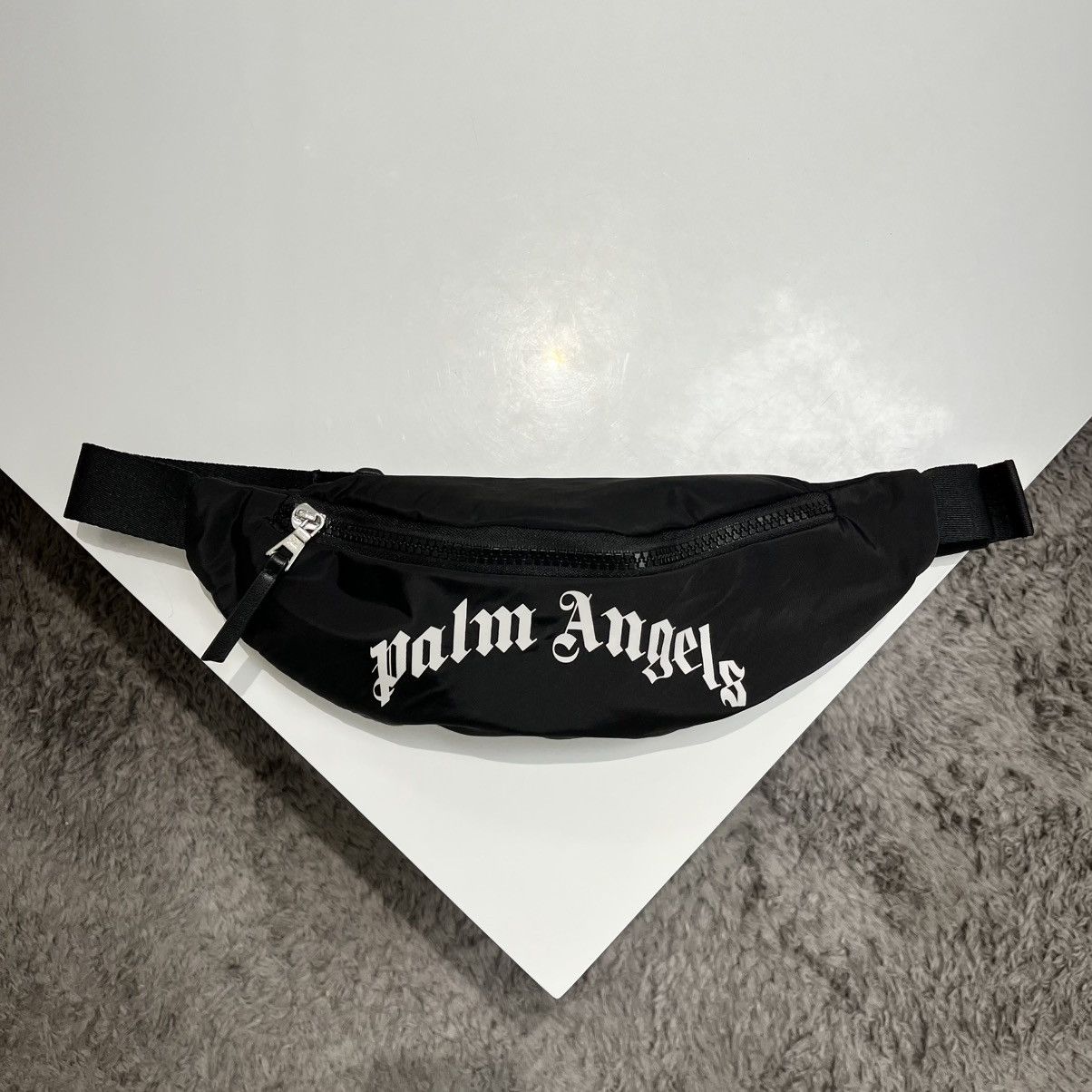 Palm Angels Palm Angels Kids Curved Logo Fanny Pack Black Size ONE SIZE - 1 Thumbnail