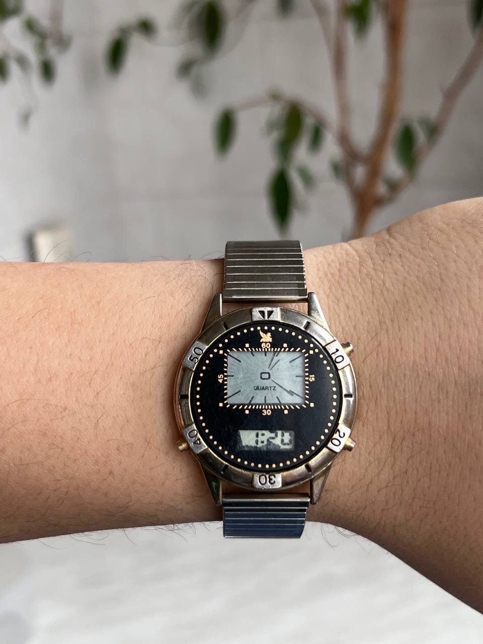 Japanese Brand × Vintage Vintage Double Digital Dial Japanese style futuristic Watch Size ONE SIZE - 2 Thumbnail