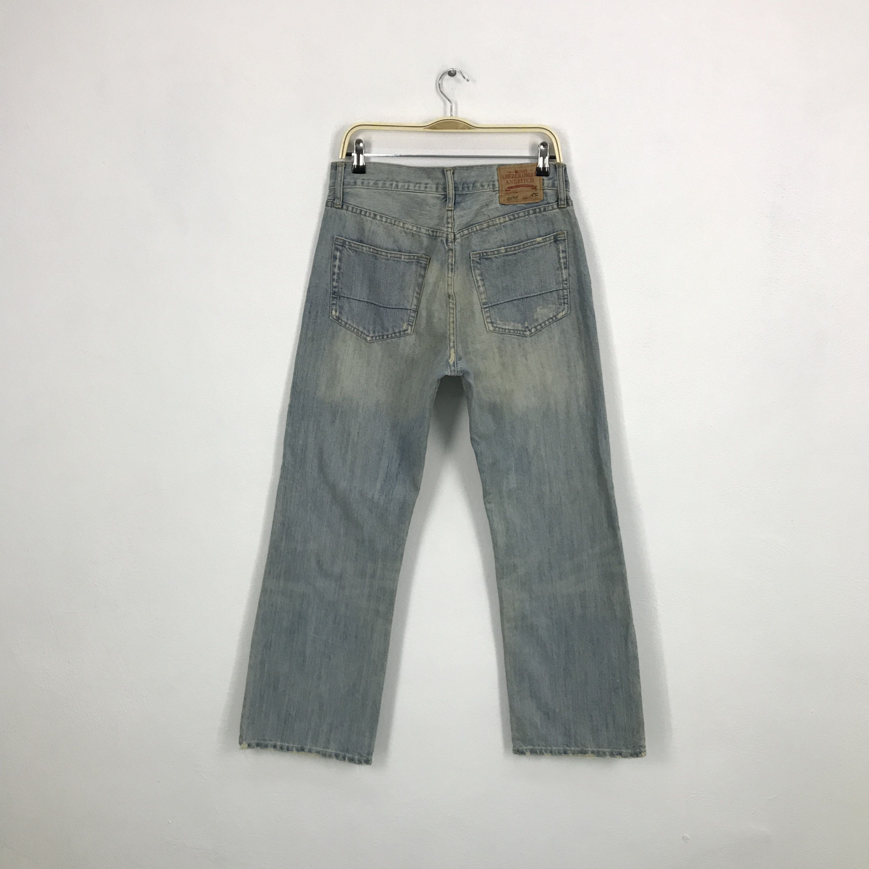 Abercrombie & Fitch × Japanese Brand Baggy Denim abercrrombie and fitch distressed pants Size US 32 / EU 48 - 2 Thumbnail