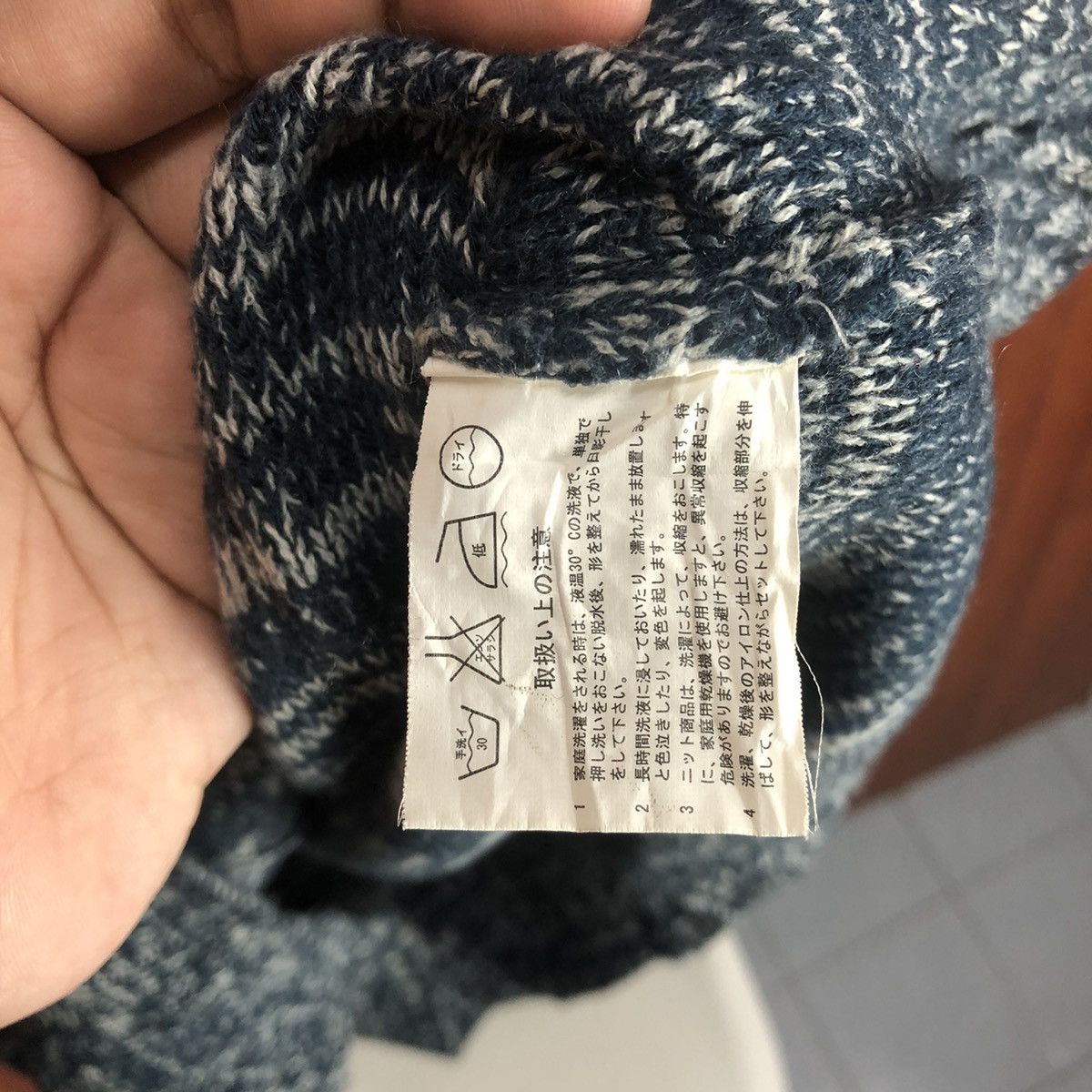 Japanese Brand Cathrine Museum Blue vintage knitwear Cardigan #7495 Size XL / US 12-14 / IT 48-50 - 10 Thumbnail