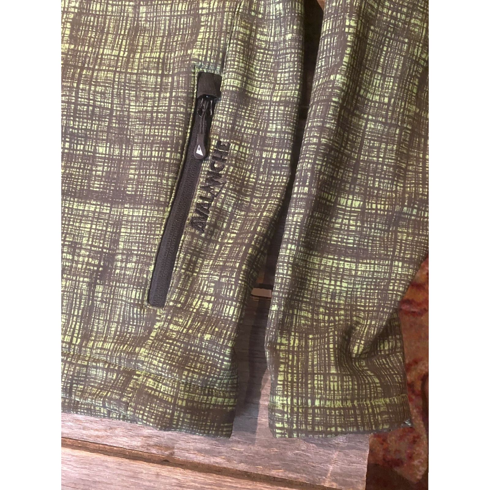 Avalanche Vermont Womens XS Killington Ski Schhool Winter Jacket Avalanche Green Plaid Mid-Length Jacket Womens XS Green Vermont Ski Winter Aviation? Size XS / US 0-2 / IT 36-38 - 5 Thumbnail