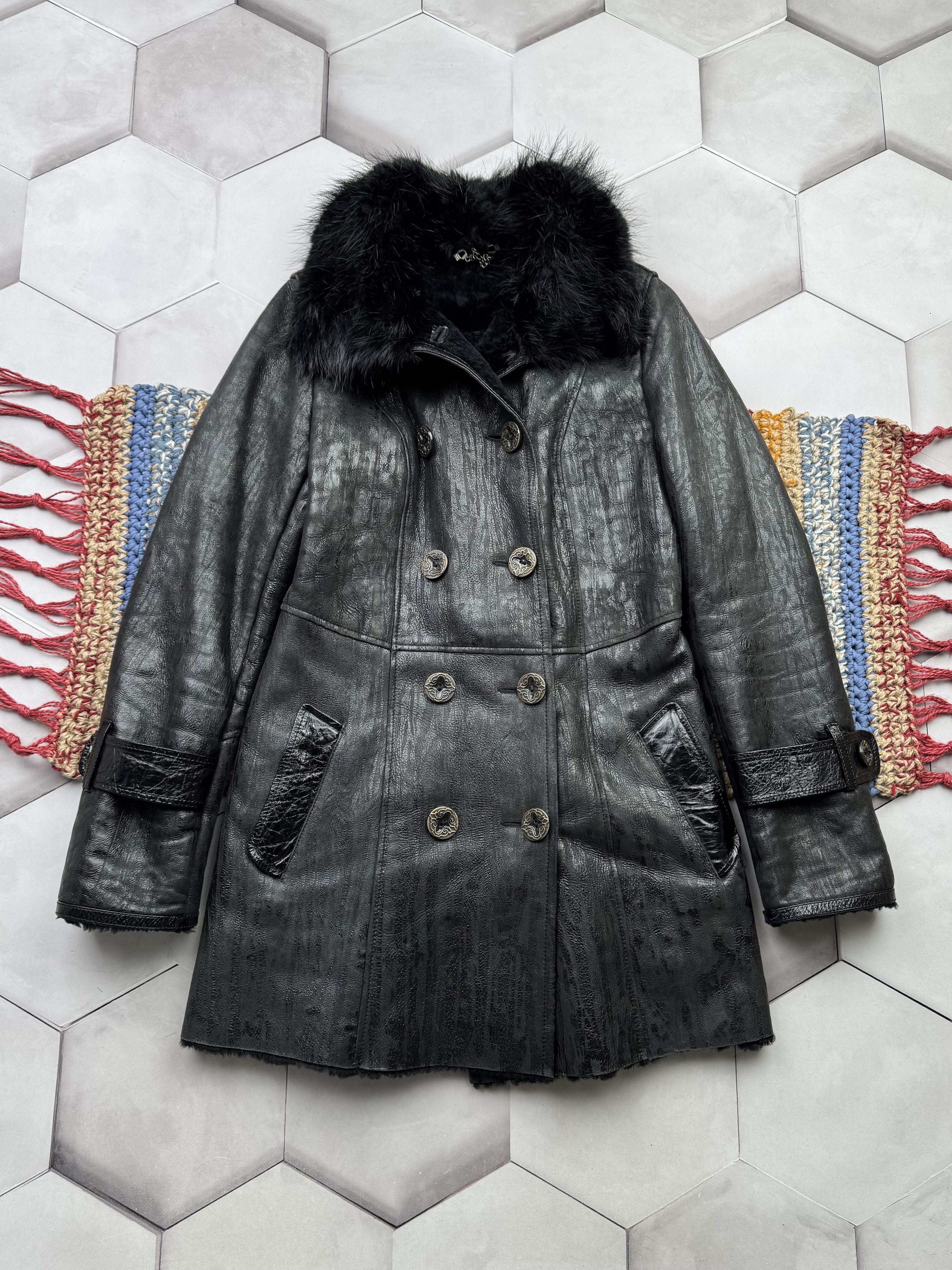 Japanese Brand Vintage Real Sheepskin Coat (E4) Size S / US 4 / IT 40 - 1 Thumbnail