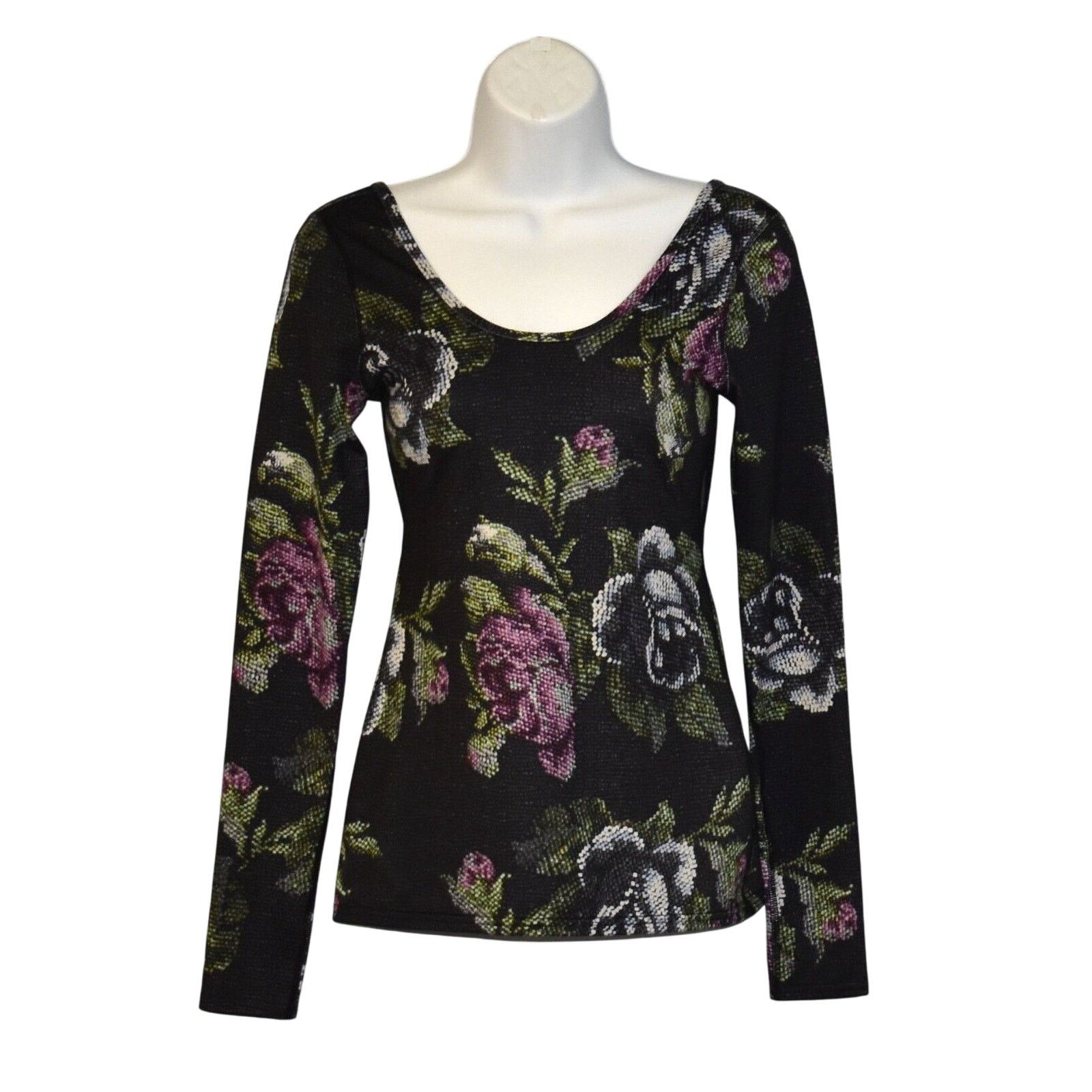 Lululemon LULULEMON Floral Long Sleeve Scoop Back Workout Top Size 4 Size S / US 4 / IT 40 - 2 Thumbnail