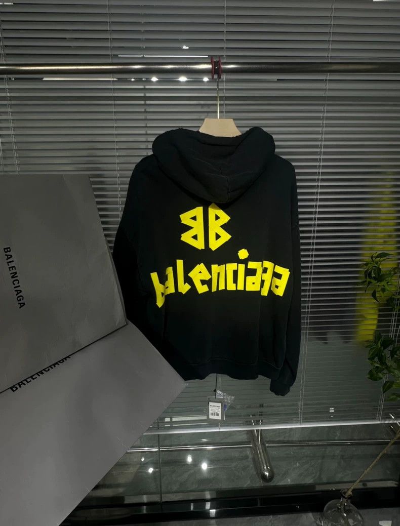 Balenciaga Balenciaga Tape + Worn Hoodie Sweater Size US XXS / EU 40 - 1 Thumbnail