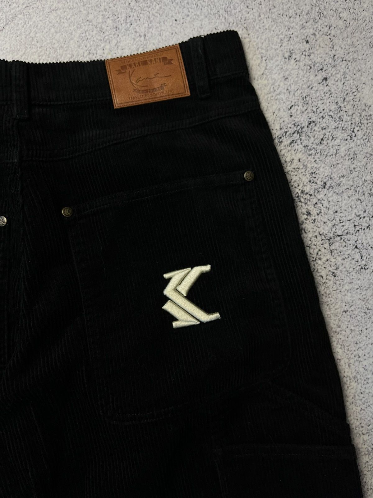Karl Kani Vintage Karl Kani Velour Pants Rap Jeans Y2K Size US 30 / EU 46 - 14 Thumbnail
