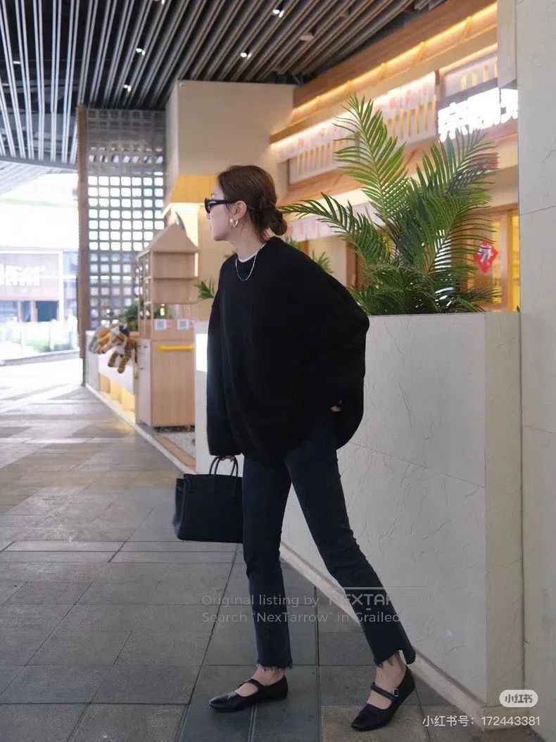 Hermes Hermes Black sweater, 100% cashmere Size XS / US 0-2 / IT 36-38 - 3 Thumbnail