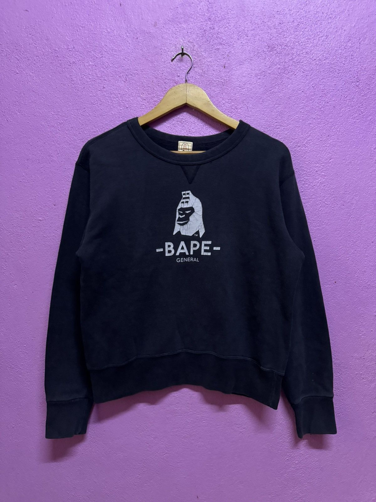 Bape Bape General Crewneck Size XS Size US XS / EU 42 / 0 - 1 Thumbnail