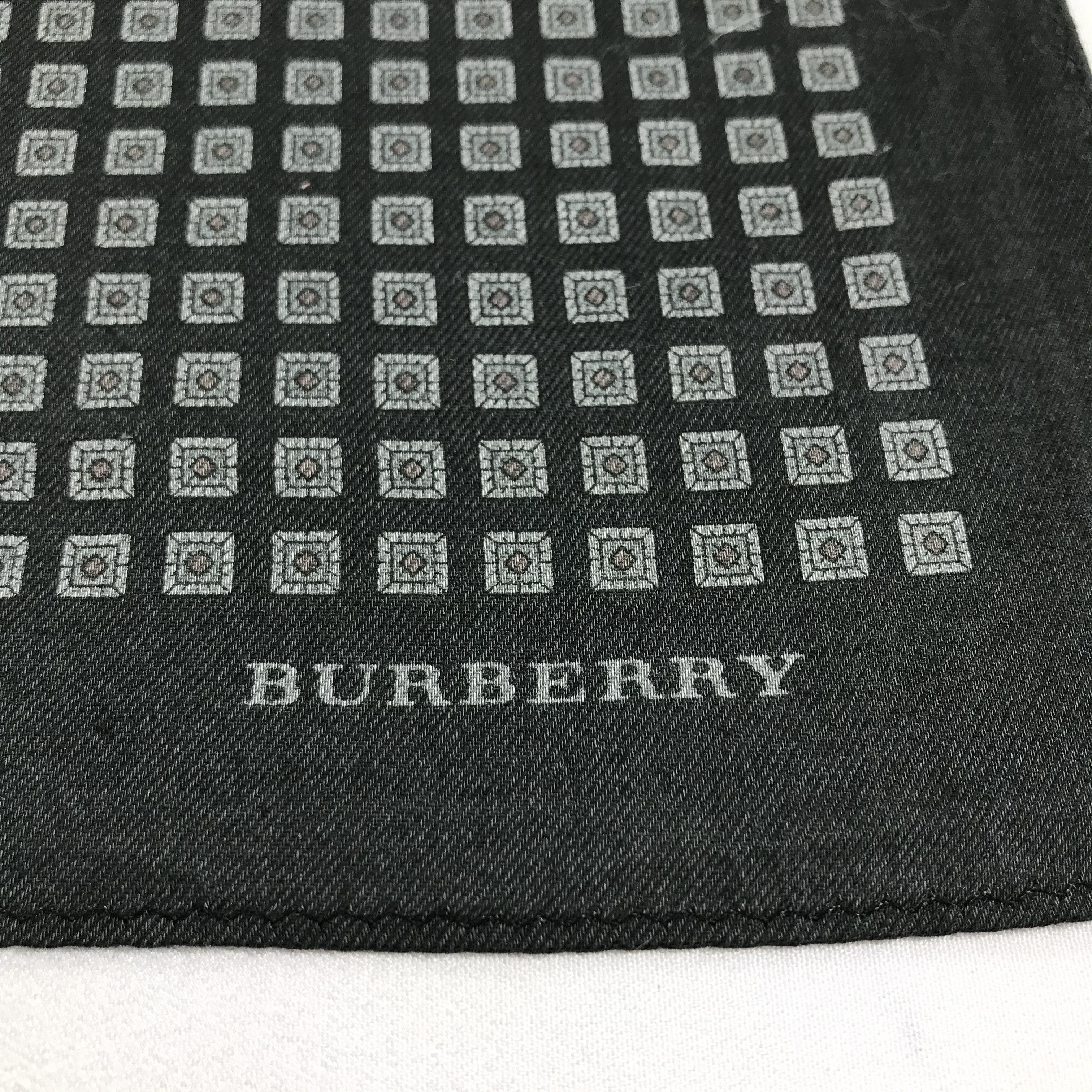 Burberry Burberry Handkerchief Neckerchief Bandana H751 Size ONE SIZE - 3 Thumbnail