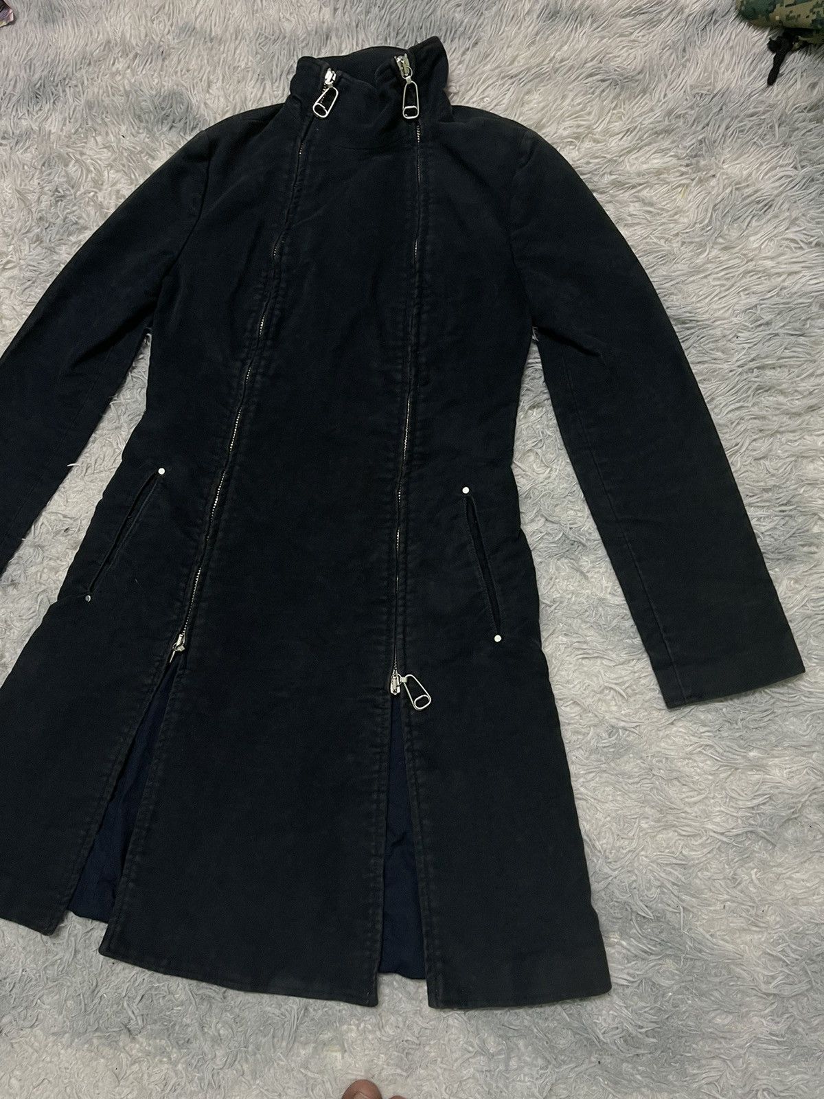 RARE MOSCHINO JEANS MULTI ZIPPER LONG JACKET