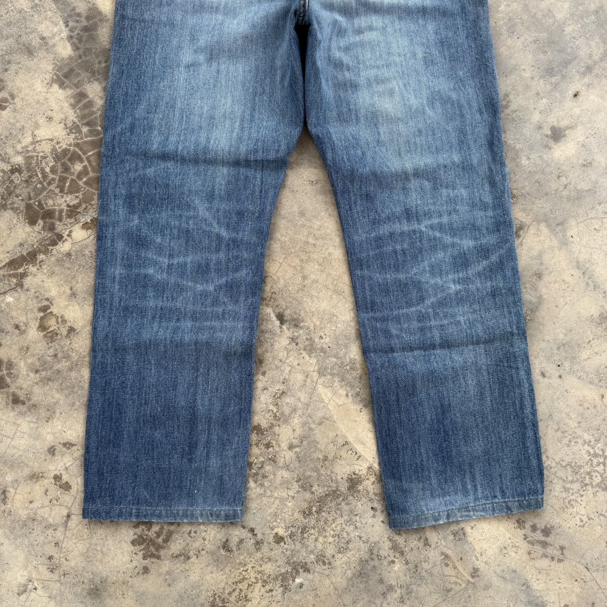 Japanese Brand Vintage Japanese faded jeans denim pants Size US 35 - 11 Thumbnail