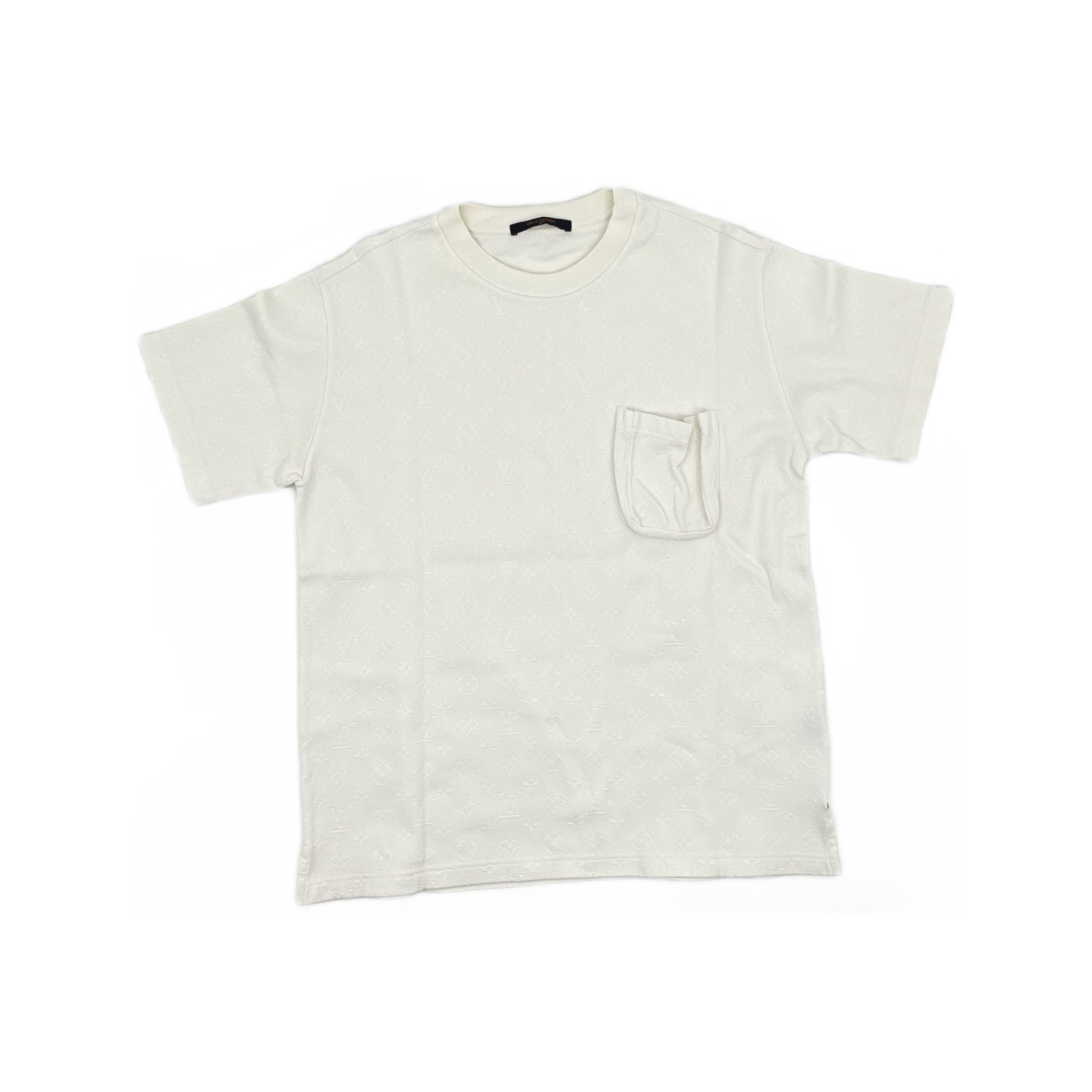 Louis Vuitton Louis Vuitton Monogram 3D Pocket T-Shirt Size L Size US L / EU 52-54 / 3 - 1 Thumbnail