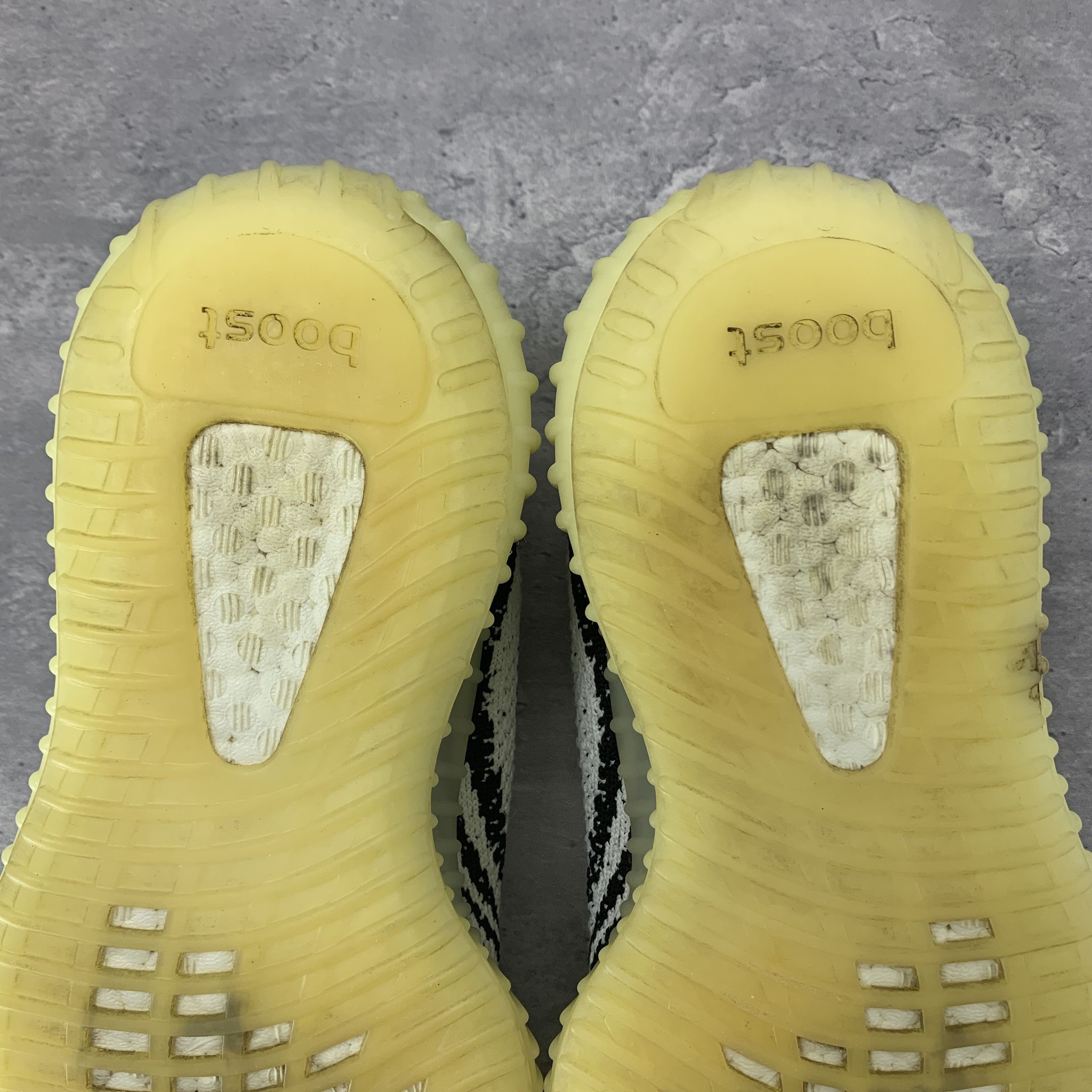 Adidas × Yeezy Adidas Yeezy Boost 350 V2 Zebra CP9654 Size US 5.5 / IT 35.5 - 7 Thumbnail